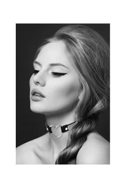 Collier Noir Strass Ras De Cou Coeur Argenté