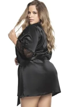Déshabillé Peignoir Grande Taille Satin Noir Manche Dentelle -SexToys Soldes deshabille peignoir grande taille satin noir manche dentelle 3