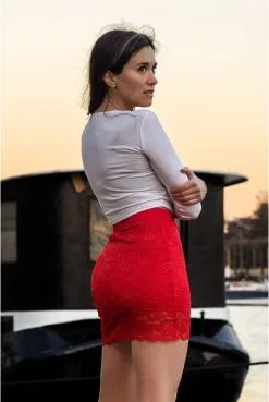 Jupe Courte Jupon Dentelle Florale Rouge Camélia -SexToys Soldes jupe courte jupon dentelle florale rouge camelia 2