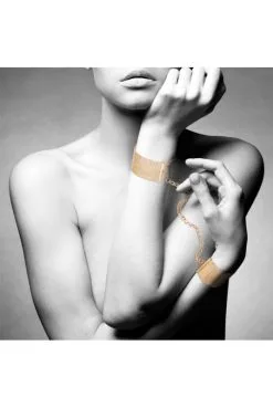 Menottes Bracelets En Chainettes Métalliques Bijoux Indiscrets -SexToys Soldes menottes bracelets en chainettes metalliques bijoux indiscrets 2