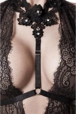 Robe Dentelle Sexy Chic Et Harnais String Fetish -SexToys Soldes robe dentelle sexy chic et harnais string fetish 4